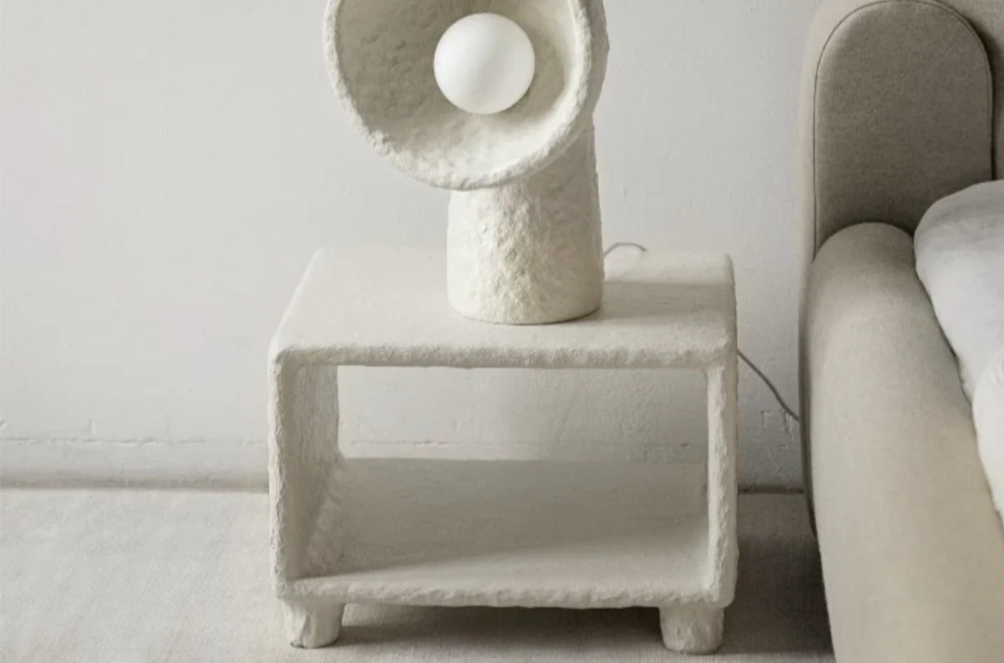 Nightstands & Bedside Tables