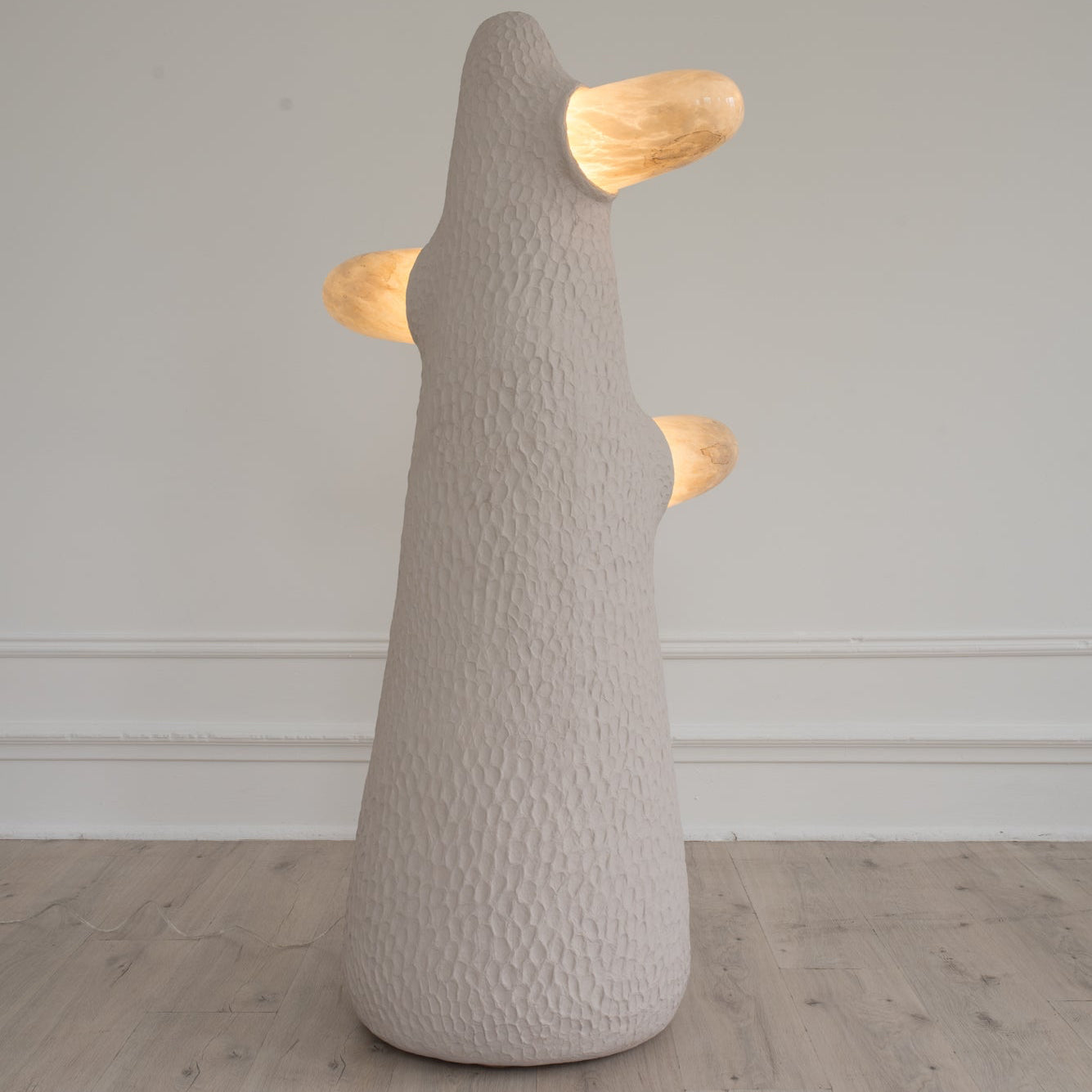 Grun’ big floor lamp