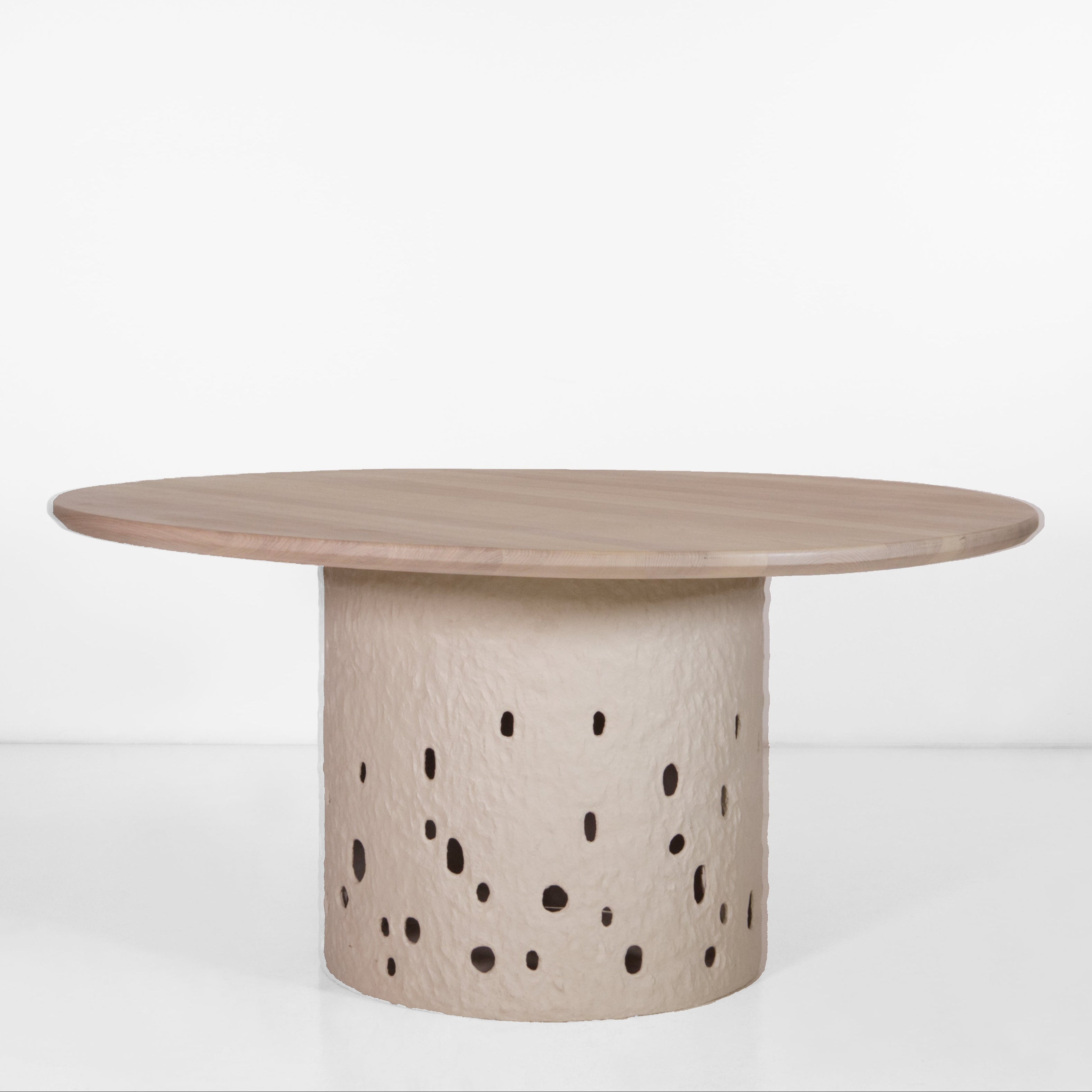 ZTISTA Sculptural Round Dining Table - Victoria Yakusha