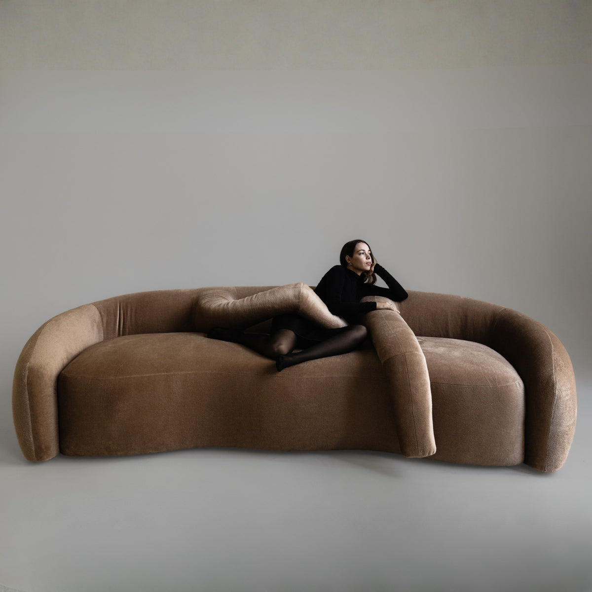 DOLONIA Sofa