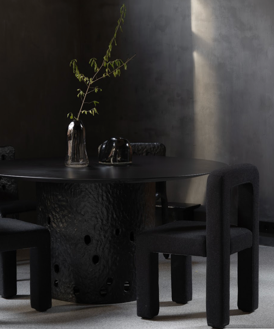 ZTISTA Sculptural Round Dining Table - Victoria Yakusha ZTISTA Sculptural Round Dining Table - Victoria Yakusha
